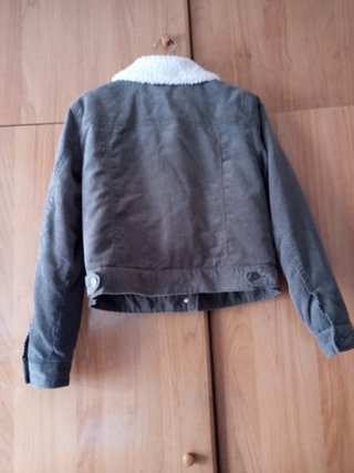 Parka de pana sin estrenar talla S en Coruña 10 €