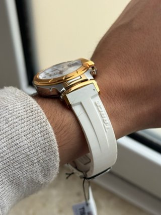 Tissot T-Race Cronógrafo Cuarzo dorado y Blanco