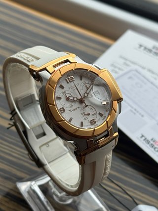 Tissot T-Race Cronógrafo Cuarzo dorado y Blanco