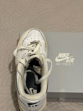 Nike Air Force 1 '07 LV8 Beige/Blanco