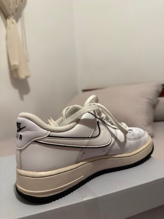 Nike Air Force 1 '07 LV8 Beige/Blanco