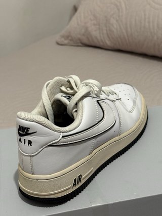 Nike Air Force 1 '07 LV8 Beige/Blanco