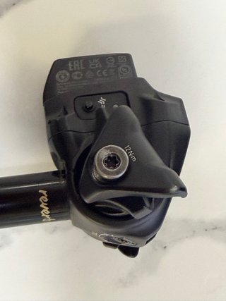 RockShox Reverb AXS XPLR Tija Telescópica Inalám.
