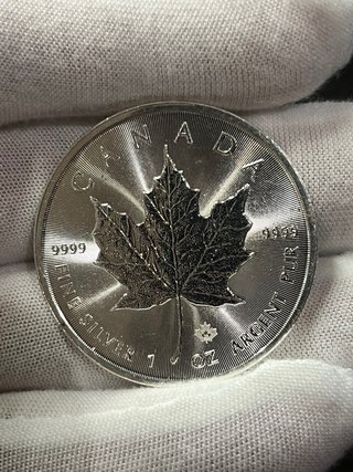 Moneda Plata Maple Leaf Canadá 2023