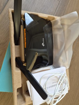 TP-Link Router 4G LTE y Extensor WiFi AC750