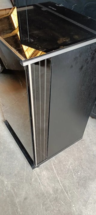 Mueble vintage equipo música cristal y madera