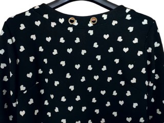 Vestito Zuiki nero con cuori bianchi