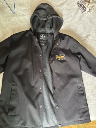 Chaqueta Volcom Hombre Negra con Capucha
