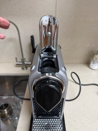Cafetera Nespresso Plata