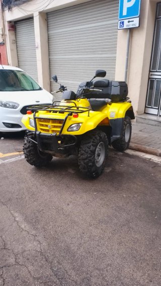 Quad Suzuki Eiger Amarillo