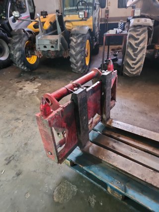 Uñas Manitou