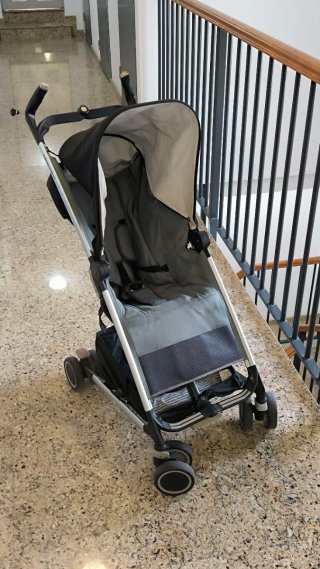 Silla paseo Bébé Confort plegable ligera viaje