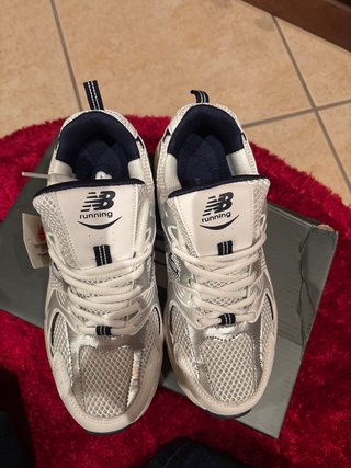Sapatilhas New Balance Cinza