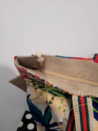 Bolso de playa estampado tropical