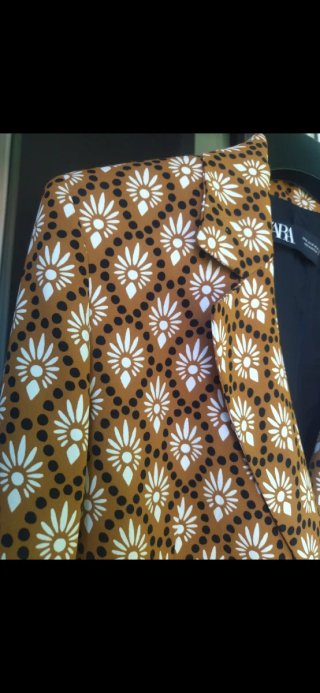 Traje Zara. Nuevo
