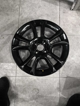 IV Llanta Opel 16" Negra