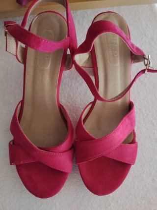 Sandalias de tacón con plataforma