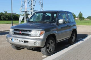 Mitsubishi Montero 2004