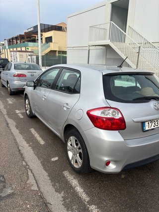 Toyota Auris 2010