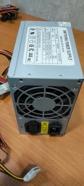 Fuente Alimentación PC ATX-P4 250W
