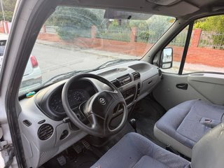 Nissan Interstar 2003