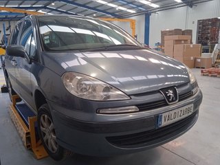 Despiece Peugeot 807 (EB_) 2.2 HDi Diesel del año