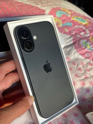 iPhone 16 128GB Negro Nuevo con Garantía