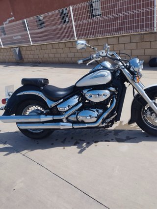 Suzuki Intruder Volusia 800cc 2001