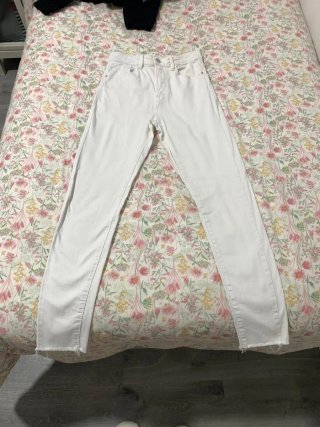 Pantalón Stradivarius