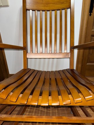 Mecedora de madera