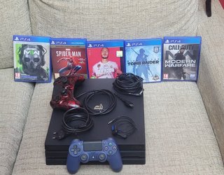 PS4 Pro + Mando Scuf Impact + Giochi + controller extra