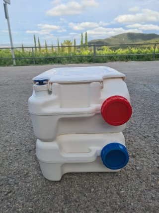 Poti químico nuevo