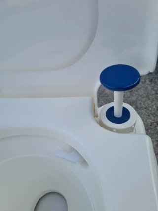 Poti químico nuevo