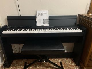 Piano digital KORG LP-380