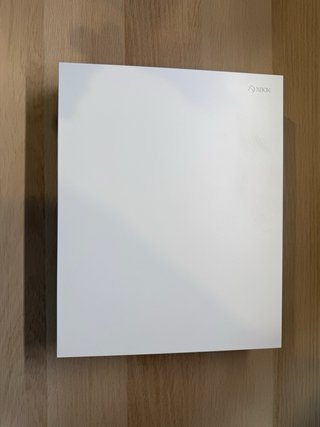 Xbox One X Blanca 1TB (Sin Mando)