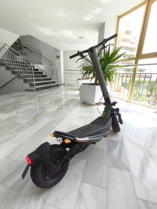 Patinete Eléctrico Cecotec Bongo Z85