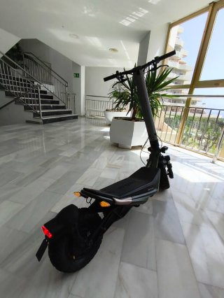 Patinete Eléctrico Cecotec Bongo Z85