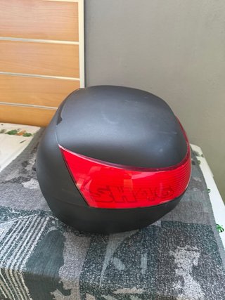 Baúl Shad SH46 Negro