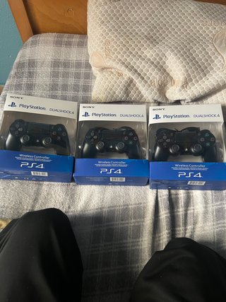 3 Mandos PS4 Dualshock 4 Negros