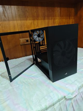 Caja PC AeroCool Atomic v2 Cristal Templado