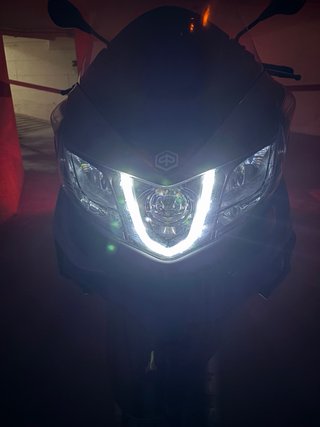 Piaggio X10 350