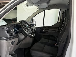 FORD TRANSIT CUSTOM 2.0 Tdci 130cv Combi 6 plz.