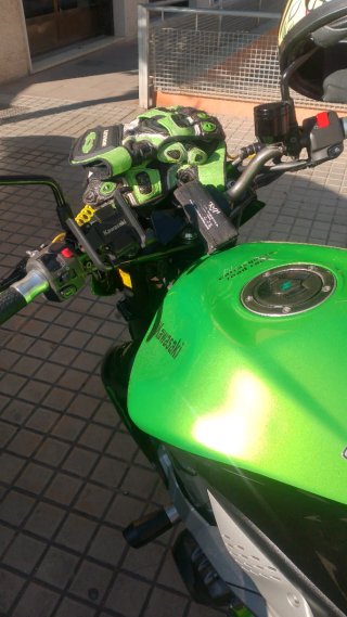 Kawasaki Z750 Naked Verde Negra