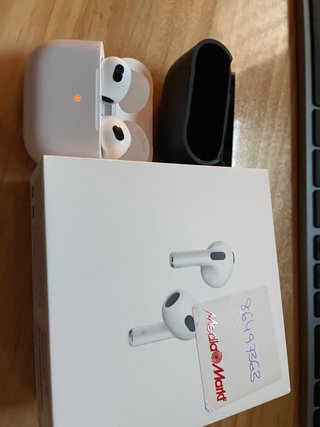 Apple AirPods 3ª Generación