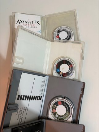Lote 6 giochi PSP: Assassin's, GTA, Tekken...