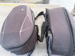 Alforjas para moto con soportes