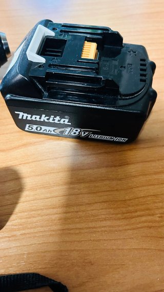 Taladro + 2 Baterías+ caragador de Baterias