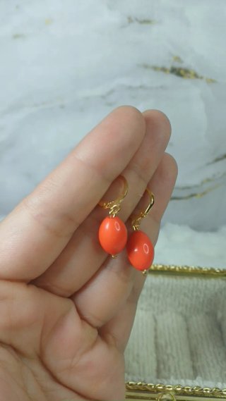 Pendientes Chapado Oro 18 k y Corales Vintage