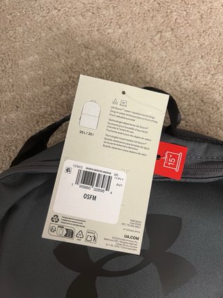 Mochila Under Armour Gris