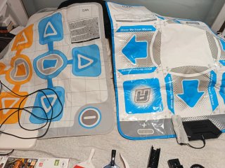 Lote de consola  Wii + juegos y accesorios